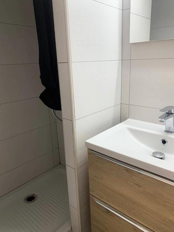 Kúpeľňa v ubytovaní Résidence Port Nature Colline 1 - Appartement T2 4 pers. - Port Nature Colline 1 MAE-2794