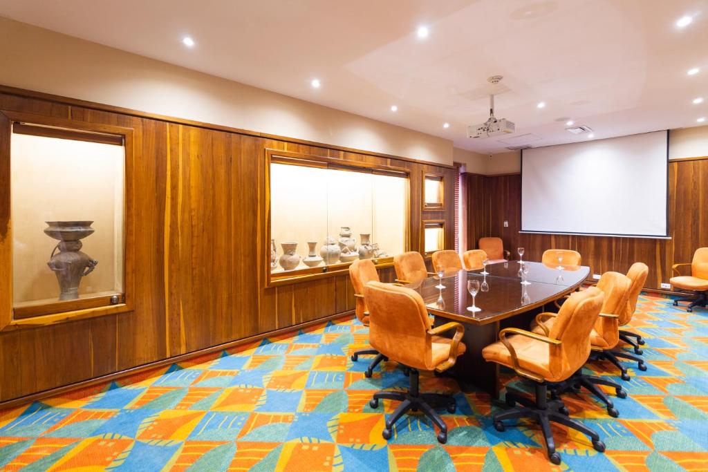 Posezení v ubytování Estelar Santamar Hotel & Centro De Convenciones