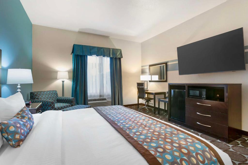 Best Western Sonora Inn & Suites - King Room - Disability Access - Non Smoking