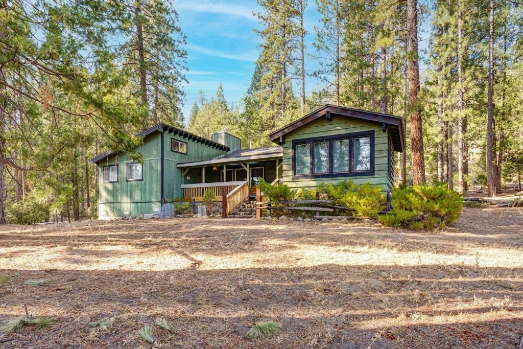 Cedar Nest - Housity