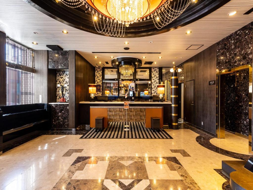 Lounge nebo bar v ubytování APA Hotel Uozu Ekimae