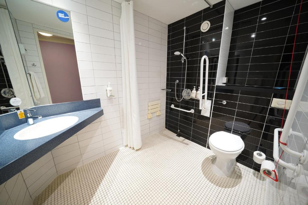 Holiday Inn Express Glenrothes by IHG - Error