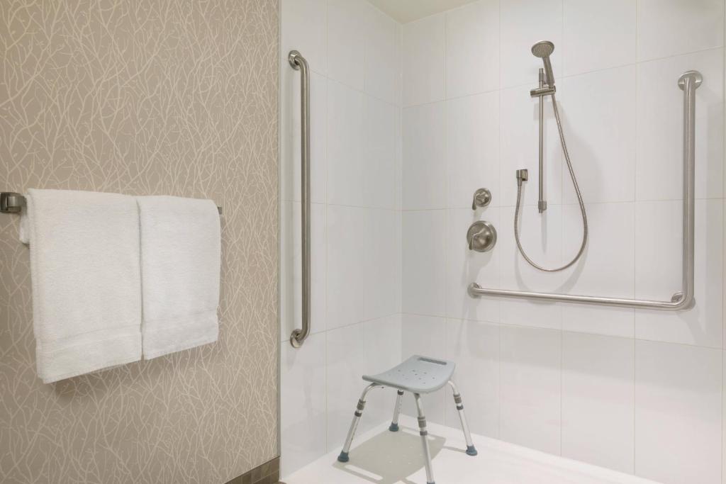 Courtyard by Marriott Toronto Mississauga/West - Resim 20