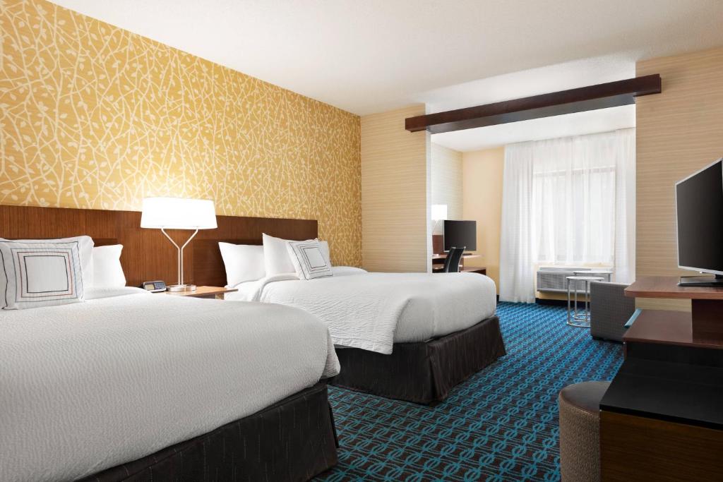 Fairfield Inn & Suites by Marriott Charlottesville Downtown/University Area photo