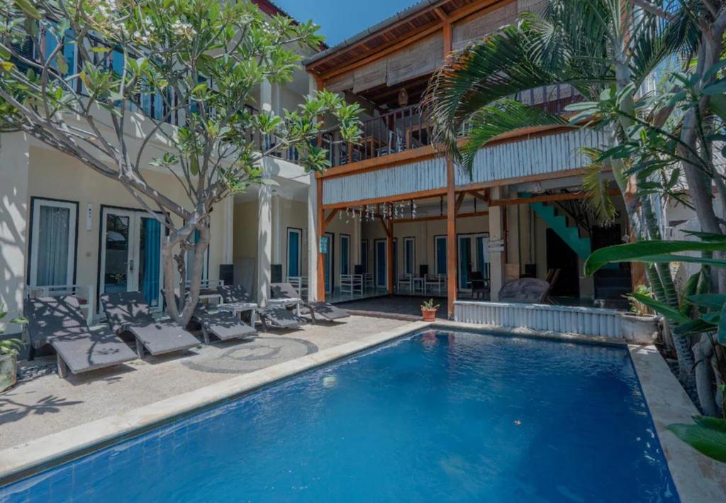 Bazén v ubytování Gili White Bamboo nebo v jeho okolí