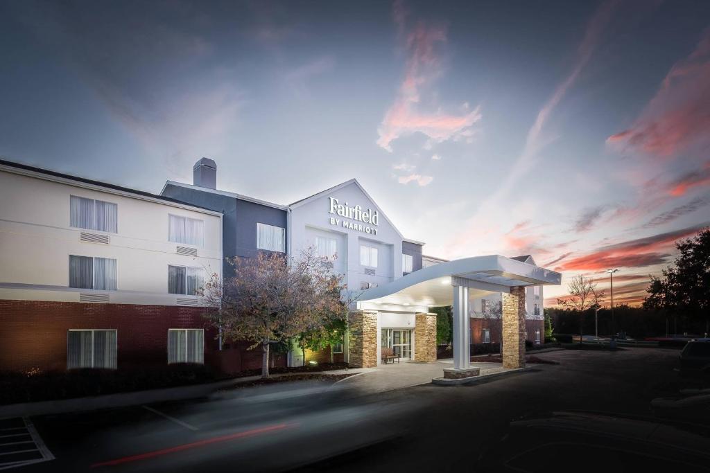 a rendering of the front of a hotel at Fairfield Inn Charlotte Northlake in Charlotte