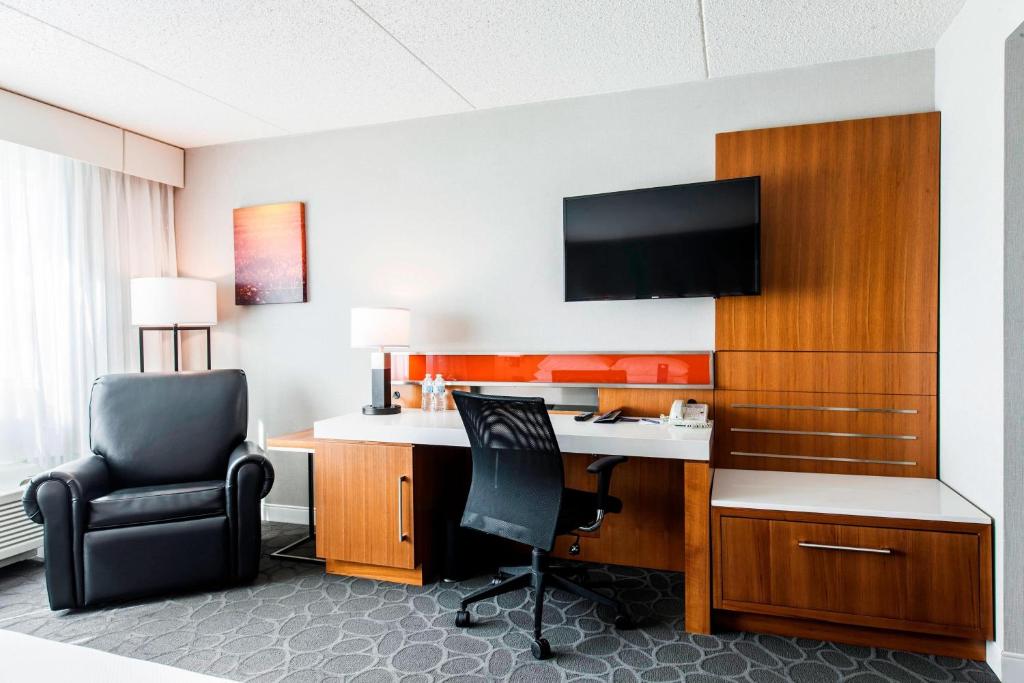 Delta Hotels by Marriott Fargo photo