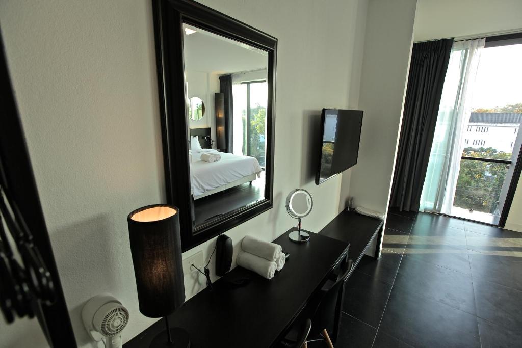 BED Nimman - Adults Only - Resim 36