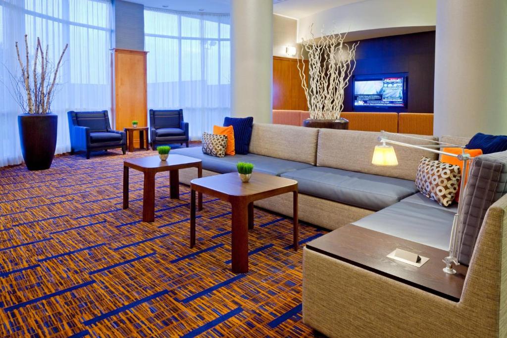Courtyard by Marriott Toronto Mississauga/Meadowvale - Resim 32