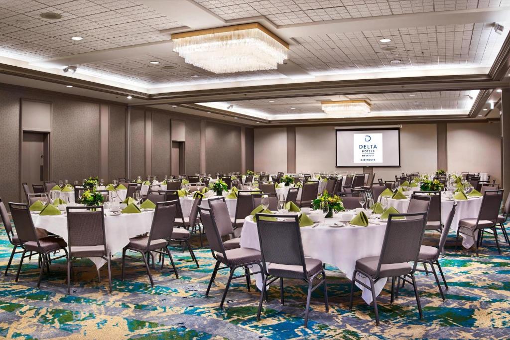 Delta Hotels by Marriott Dartmouth - Resim 39