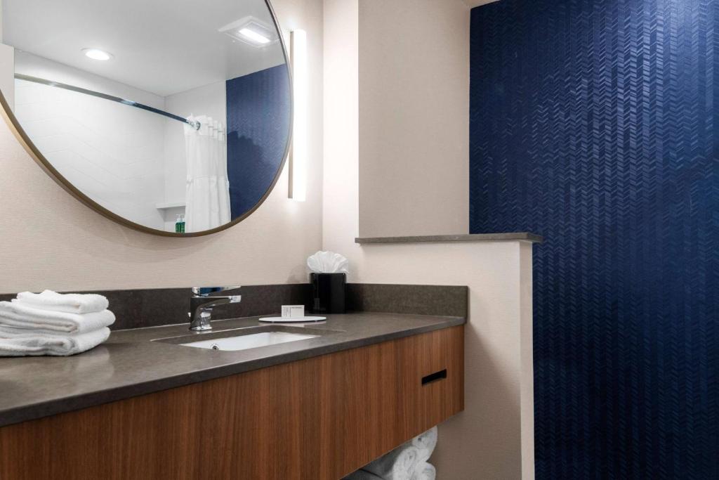 Fairfield Inn & Suites Rocky Mount photo