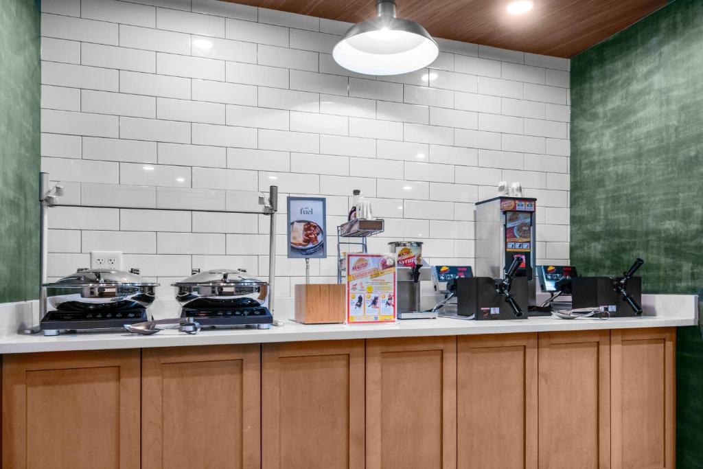 Fairfield Inn & Suites Rocky Mount photo