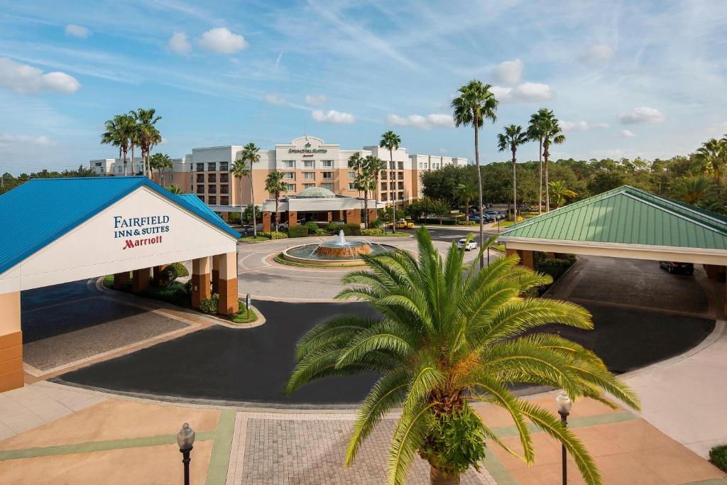 Fairfield Inn & Suites by Marriott Orlando Lake Buena Vista in the Marriott Village photo