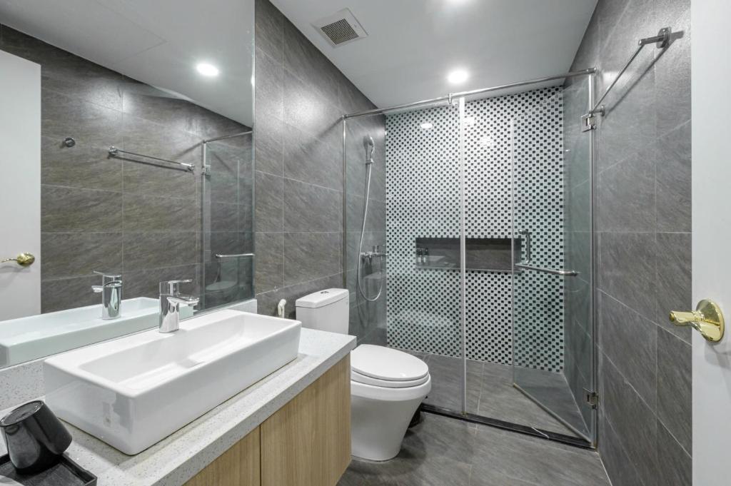 Koupelna v ubytování Luxe Paradise Hotel Nguyen Khac Hieu