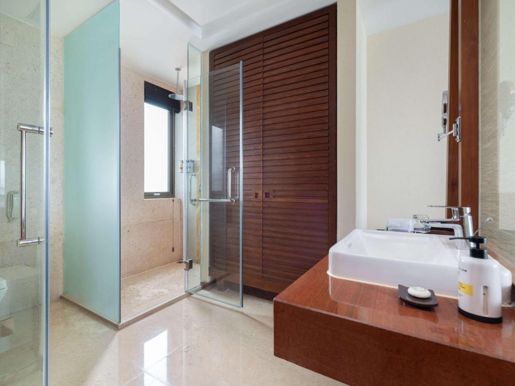 Koupelna v ubytování Pullman Oceanview Sanya Bay Resort & Spa