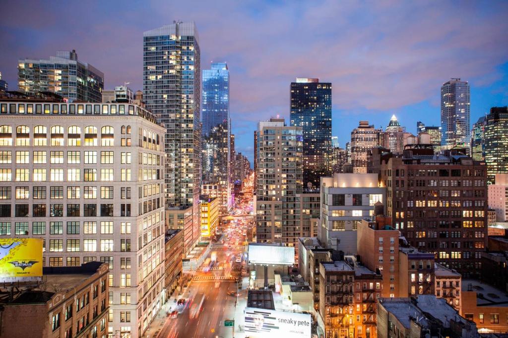 Nespecifikovaný výhled na destinaci New York nebo výhled na město při pohledu z hotelu