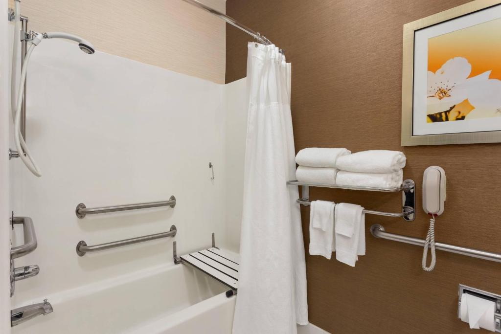 SureStay by Best Western Norman photo