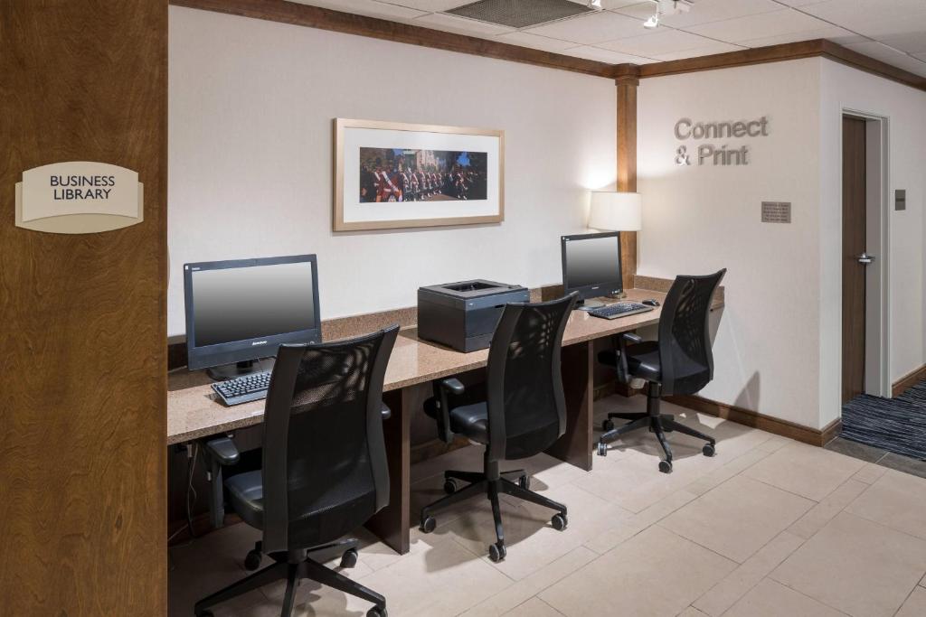 Fairfield Inn & Suites South Bend at Notre Dame photo
