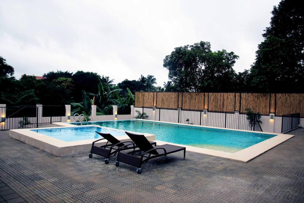 Hồ bơi trong/gần Villa Ariana Family Getaway