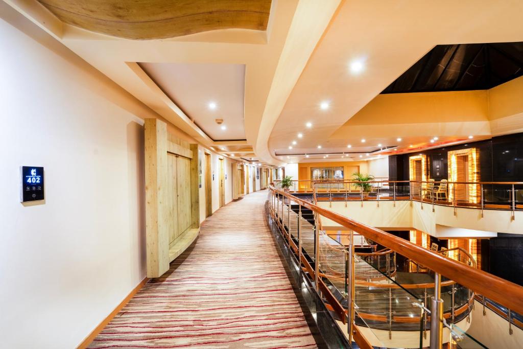 Restaurace v ubytování K C Residency Katra
