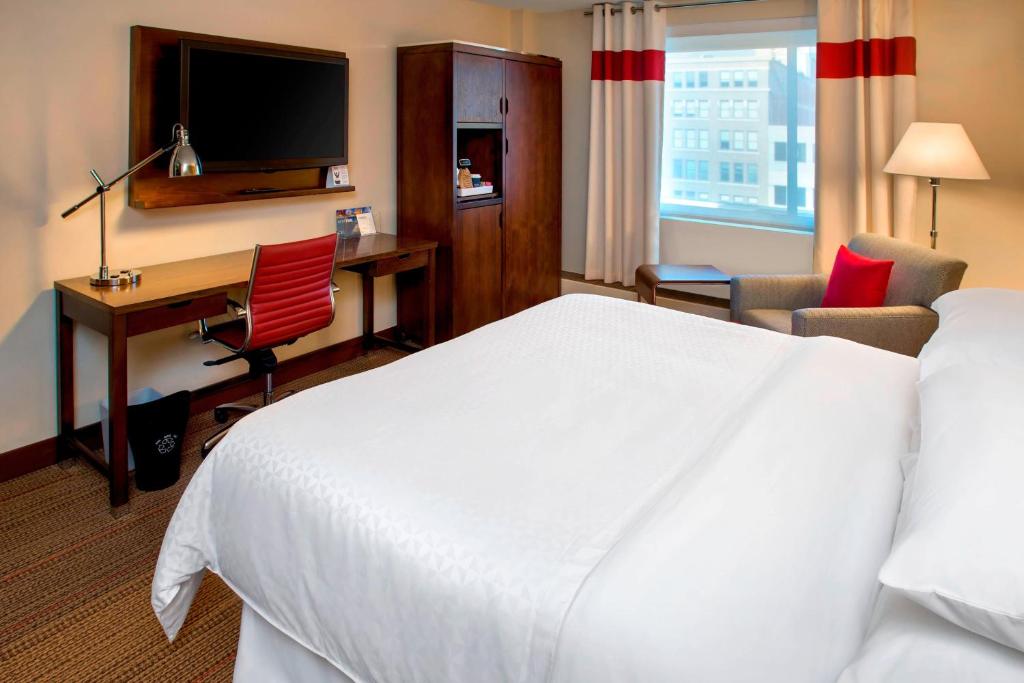 Four Points by Sheraton Charleston photo