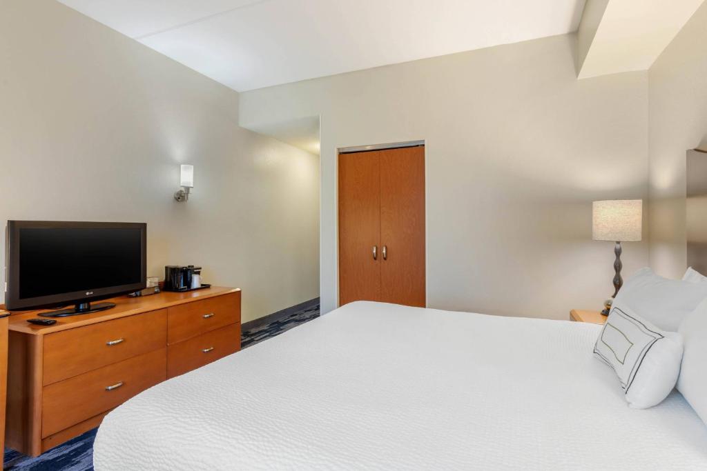 Fairfield Inn & Suites by Marriott Houston Conroe - Kingkamer