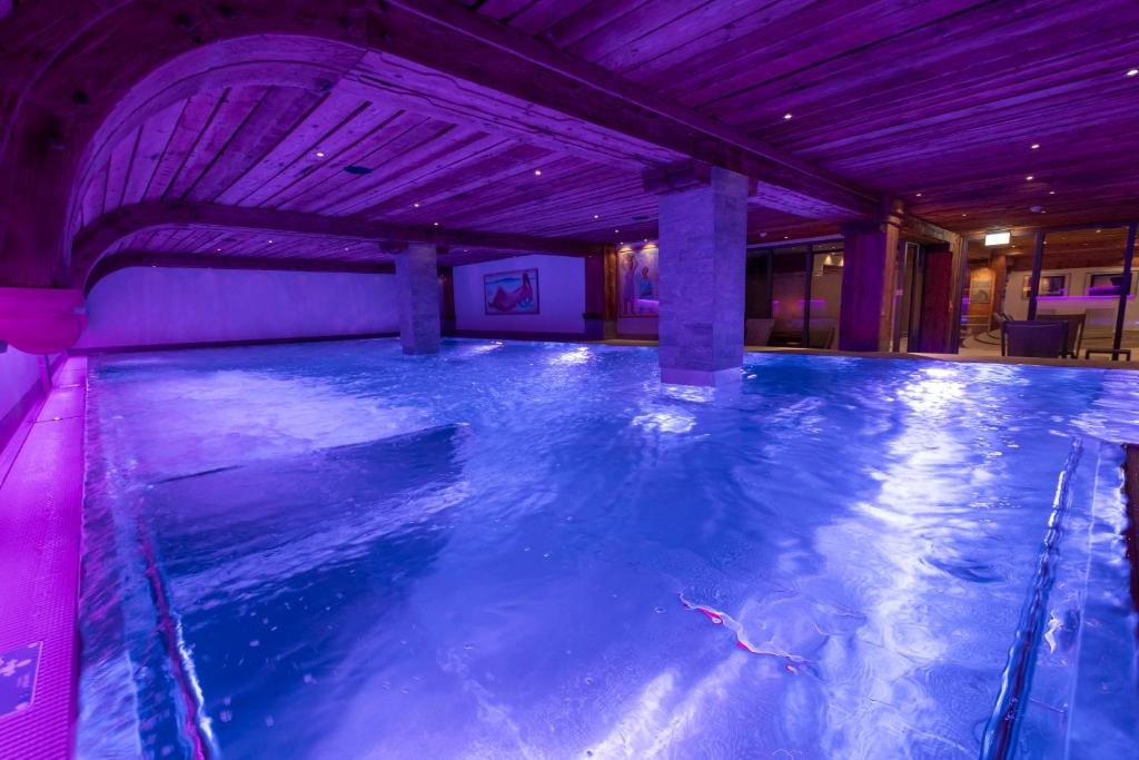 Bazén v ubytování Arca Aparthotel & Spa nebo v jeho okolí