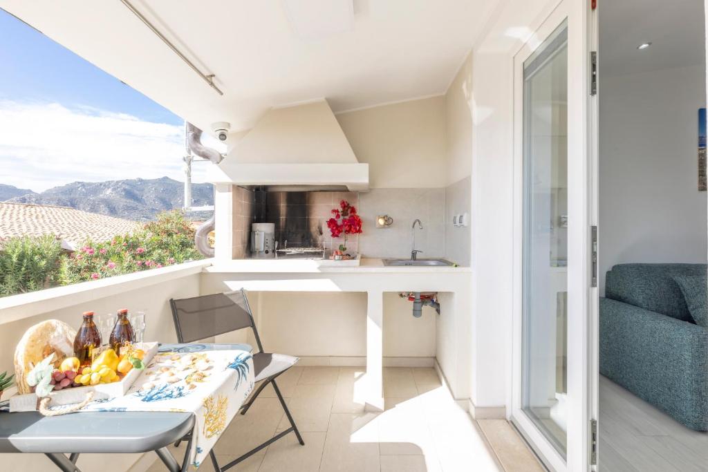 En generel udsigt til bjerge eller udsigt til bjerge taget fra lejligheden