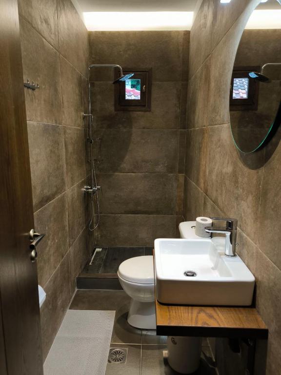 Koupelna v ubytování Enastron Guesthouse