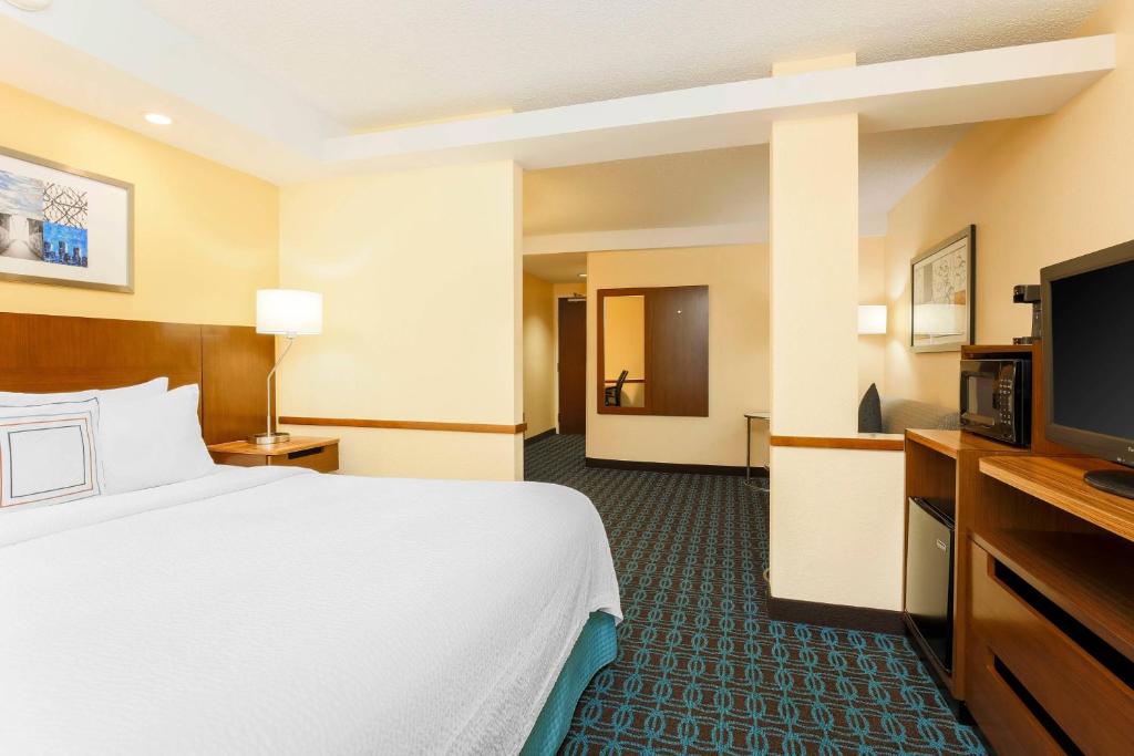 Fairfield Inn and Suites by Marriott Tampa Brandon - Habitación King