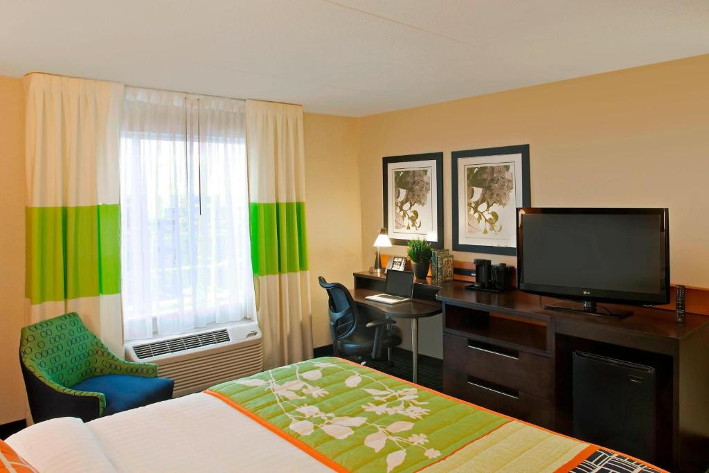 Fairfield Inn & Suites by Marriott Toronto Mississauga - Resim 21