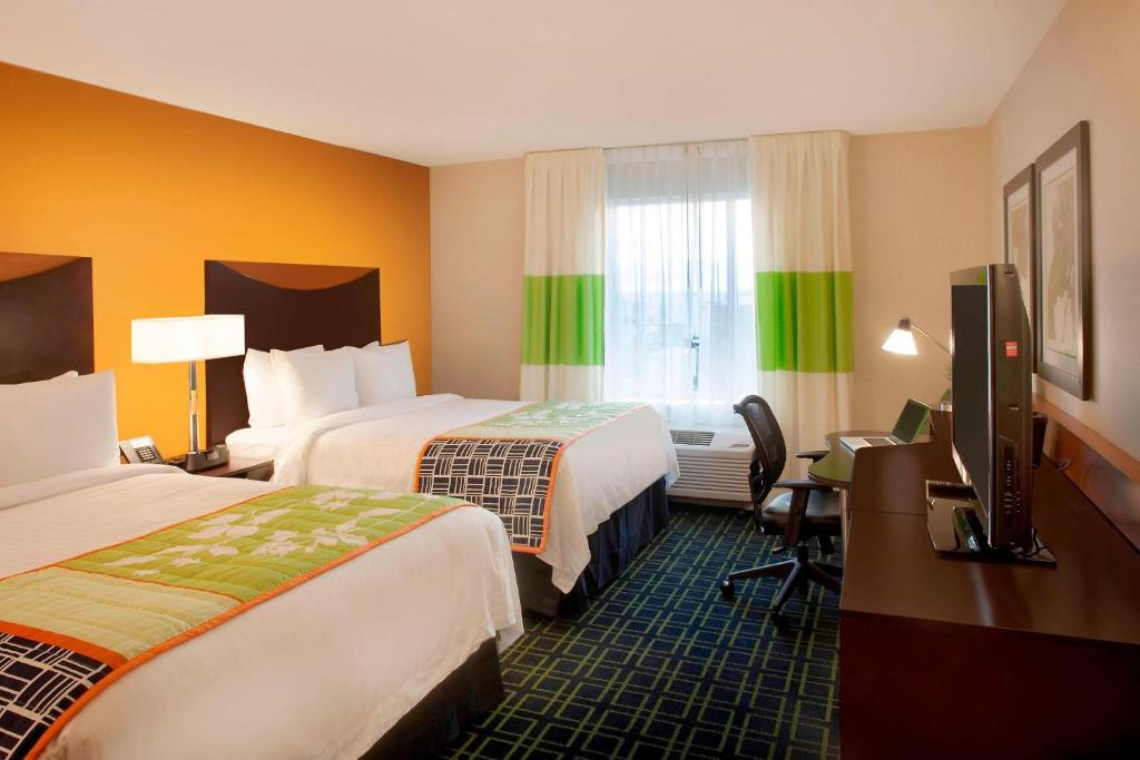 Fairfield Inn & Suites by Marriott Toronto Mississauga - Resim 2