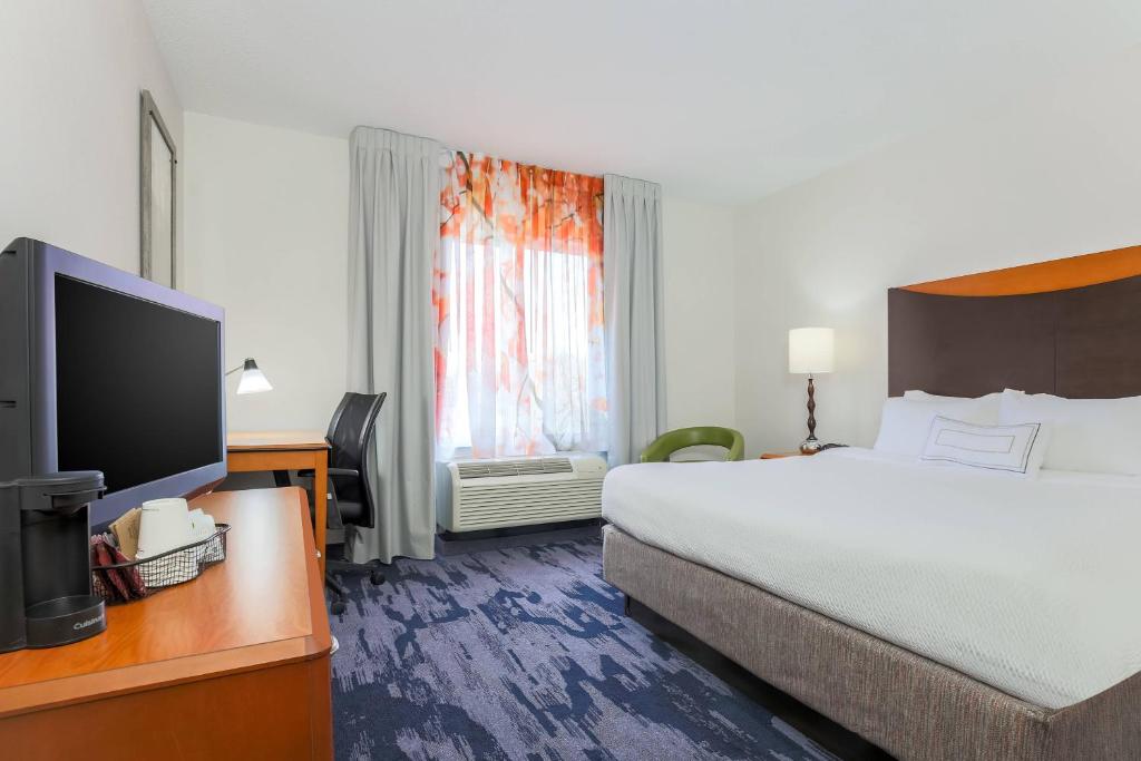 Postel nebo postele na pokoji v ubytování Fairfield Inn & Suites by Marriott Mahwah
