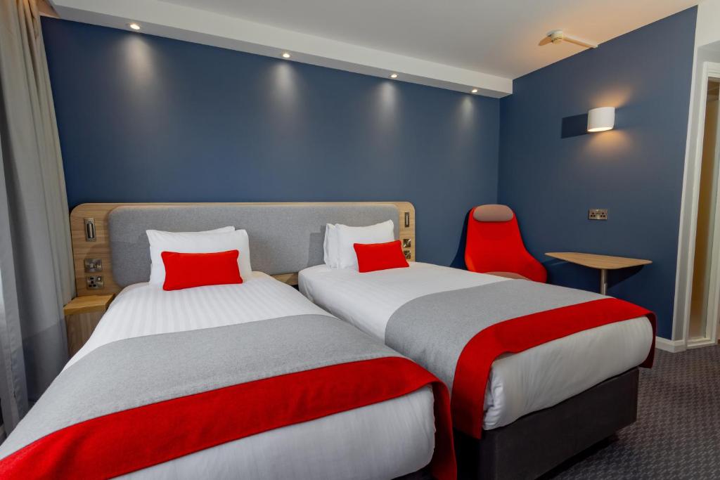 
Standard Twin Room with Free Hot Breakfast
