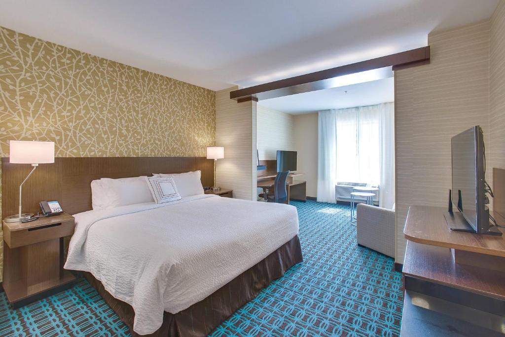 Fairfield Inn & Suites By Marriott Wichita East photo