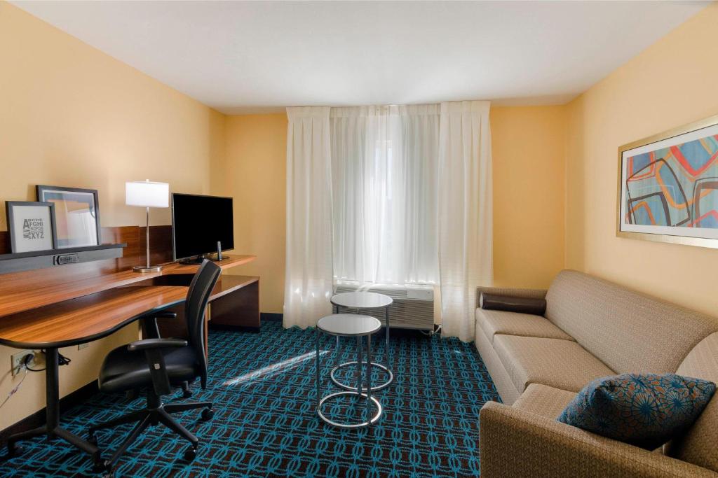 Fairfield Inn & Suites by Marriott Abingdon photo