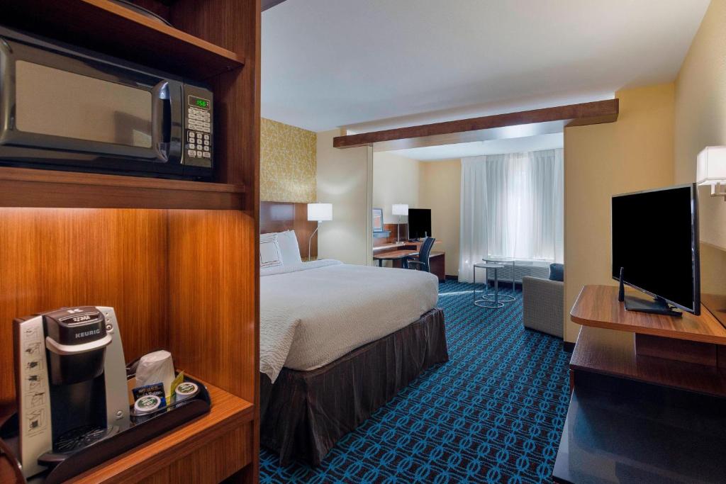 Fairfield Inn & Suites by Marriott Abingdon photo