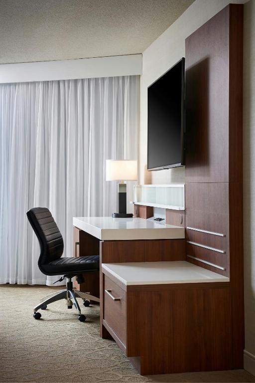 Delta Hotels by Marriott Toronto Mississauga - Resim 17
