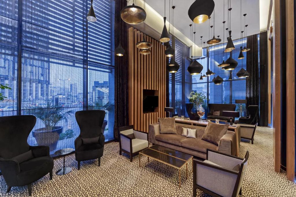 O zonă de relaxare la Four Points by Sheraton Doha