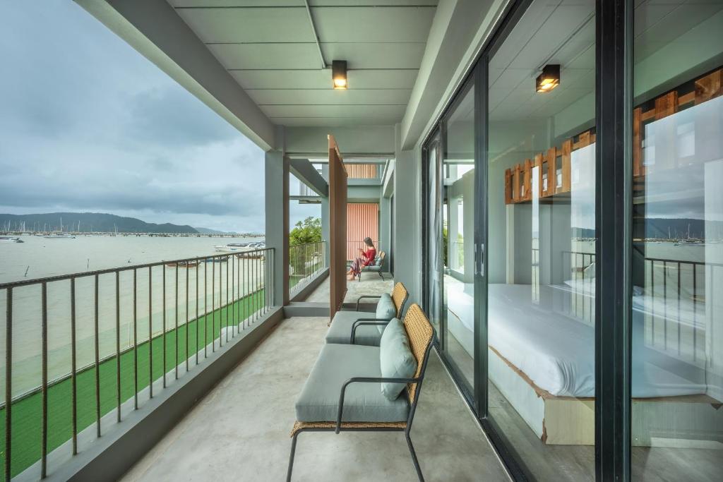 Arch39 Phuket Beach Front - SHA Plus - Suite Supérieure