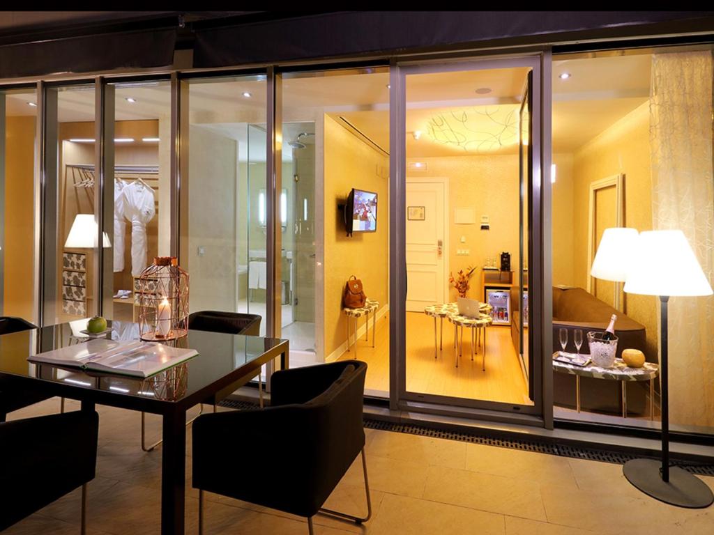Axel Hotel Barcelona - Adults Only - Resim 33