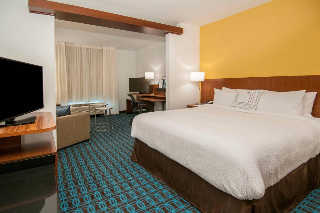 Fairfield Inn & Suites by Marriott LaPlace - Suite King Con Dos Sofás Cama