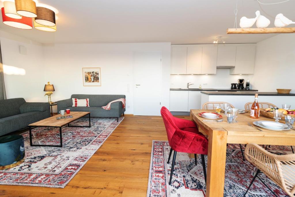 Kuchyň nebo kuchyňský kout v ubytování HEIMATEL - Bodensee Residenz Allgäu