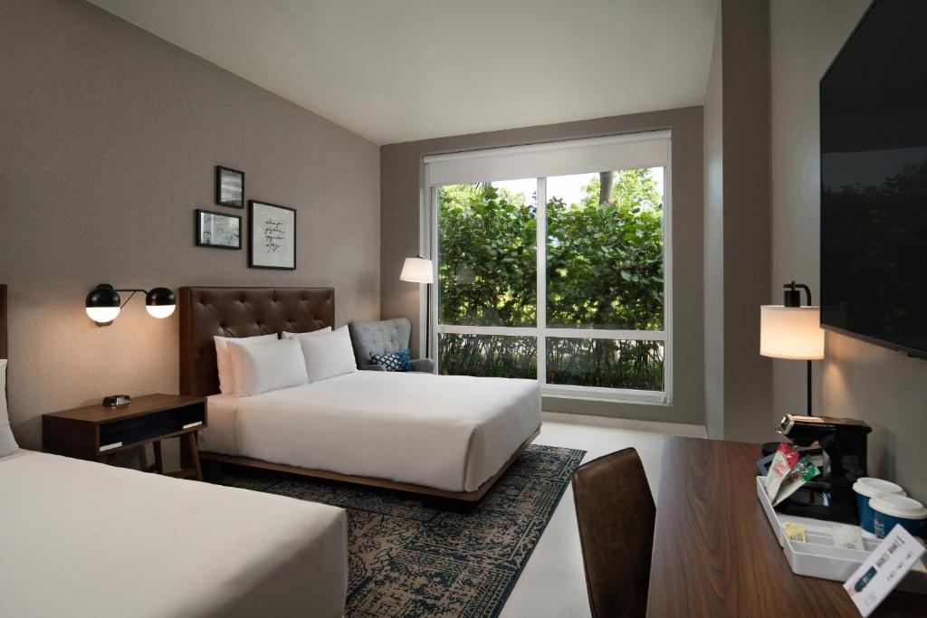 Cama o camas de una habitación en Four Points by Sheraton 