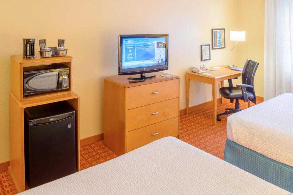 Fairfield Inn Saint Louis Collinsville - Chambre Queen Avec 2 Lits Queen-Size