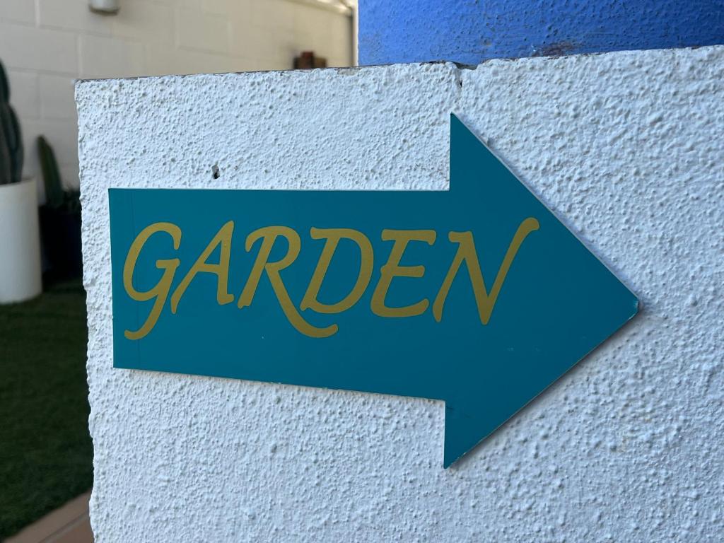 Certifikát, hodnocení, plakát nebo jiný dokument vystavený v ubytování Garden-Goretti House