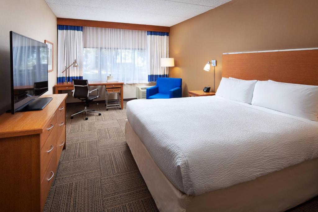 Four Points by Sheraton San Diego - 