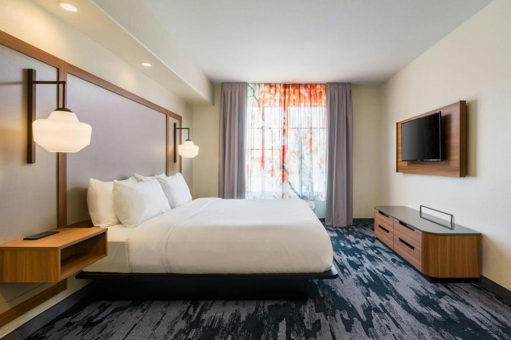 Fairfield Inn & Suites by Marriott Fairfield Napa Valley Area - Quarto King Com Sofá-Cama