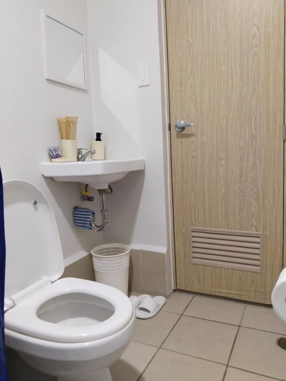 Koupelna v ubytování APT at G-207 in SMDC Cheer Residences