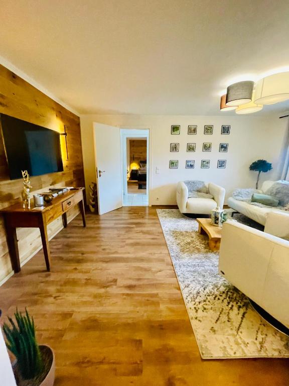 Charmante Ferienwohnung in Mastershausen/Hunsrück - Housity